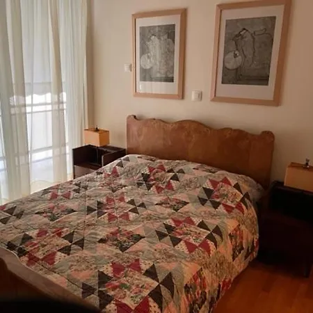 Spacious And Sunny In Cholargos Apartment Athens