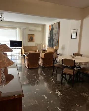 Spacious And Sunny In Cholargos Athens